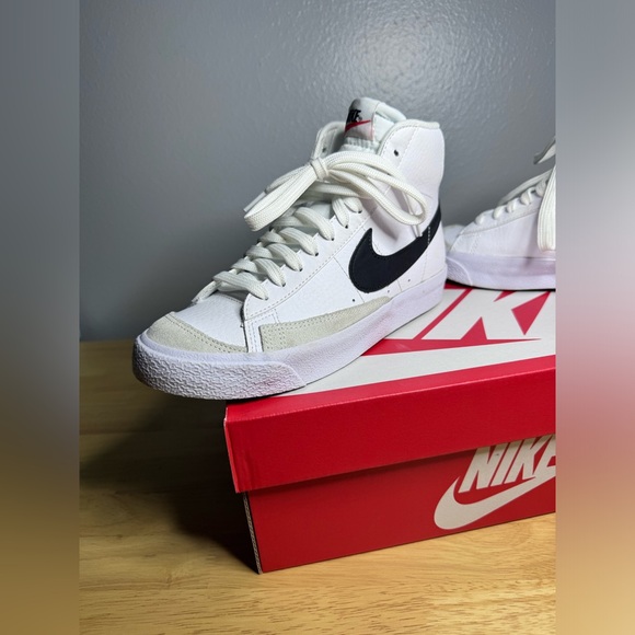 Nike Blazer Mid '77 - Picture 4 of 10